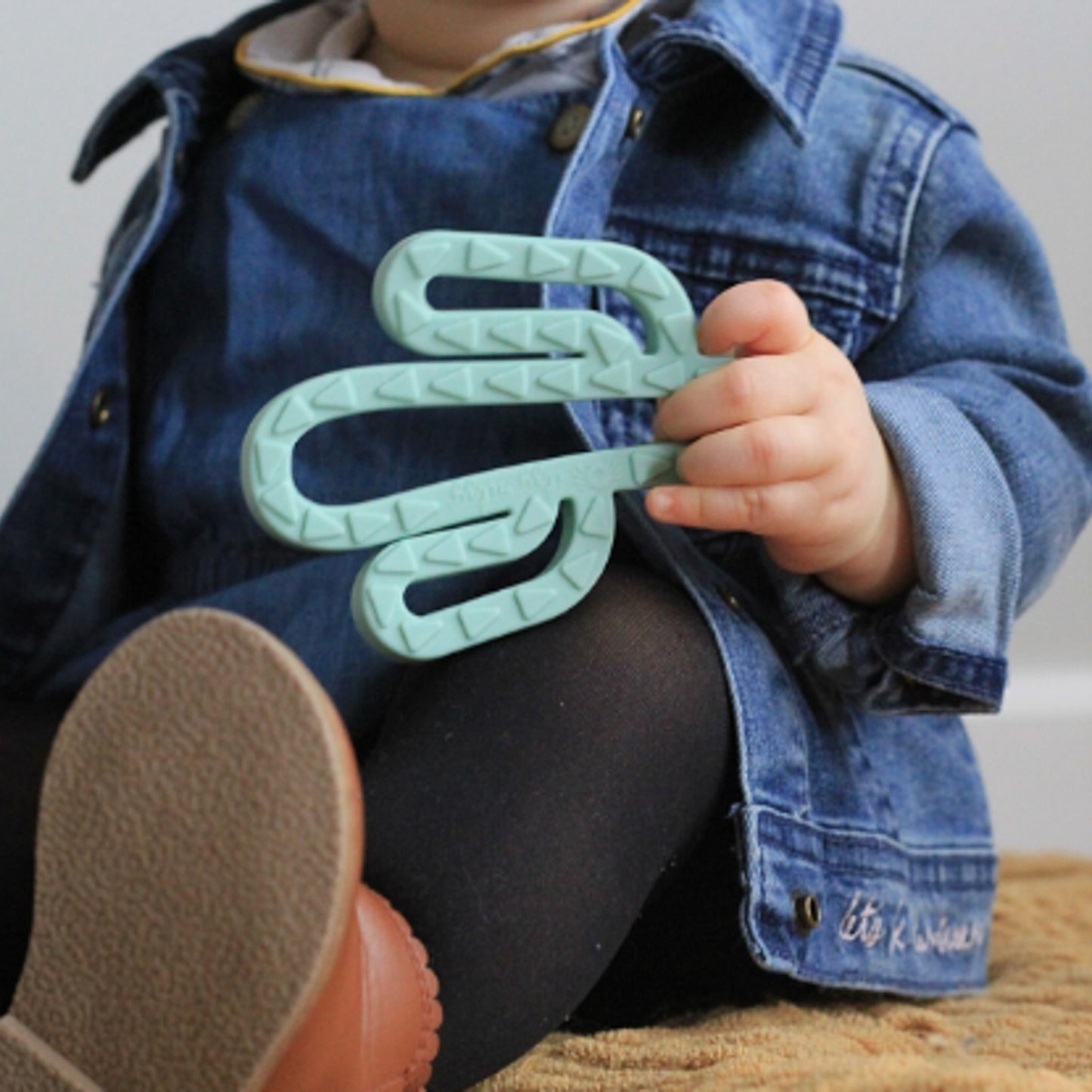 Itzy Ritzy - Chew Crew™ Silicone Baby Teether