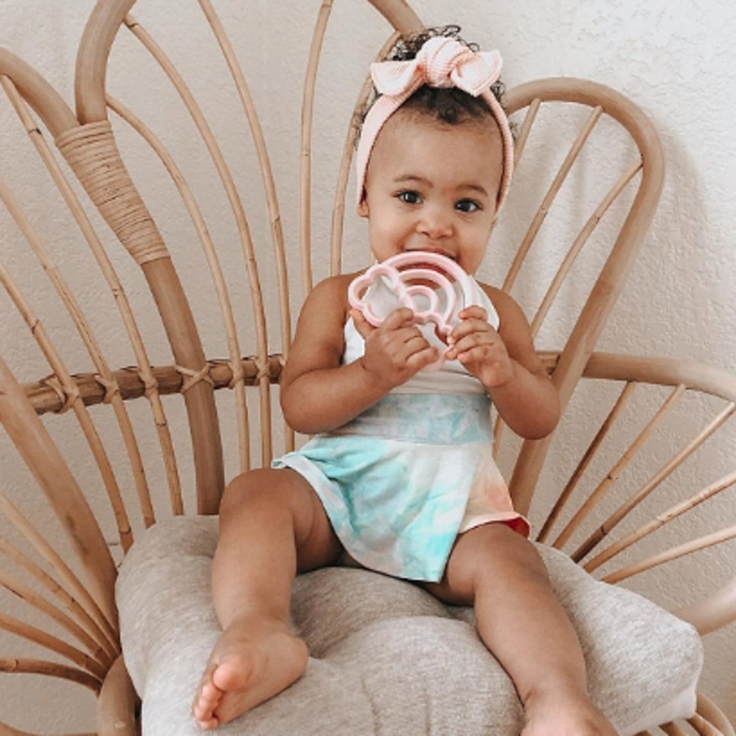 Itzy Ritzy - Chew Crew™ Silicone Baby Teether