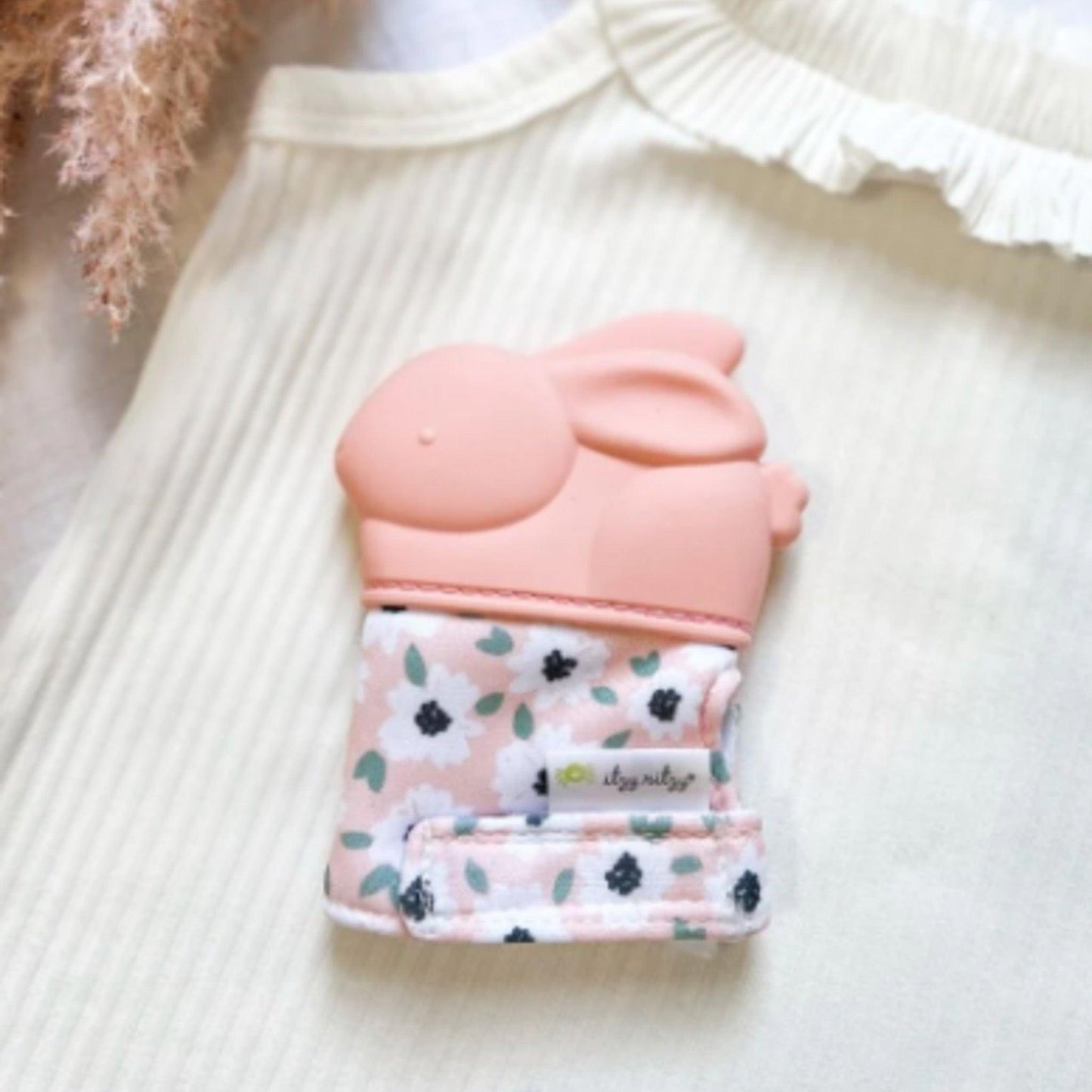 Itzy Mitt™ Teething Mittens