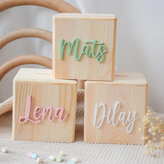 Beyond the Stork: Why Personalized Baby Items Are the Ultimate Gift (and Keepsake!)